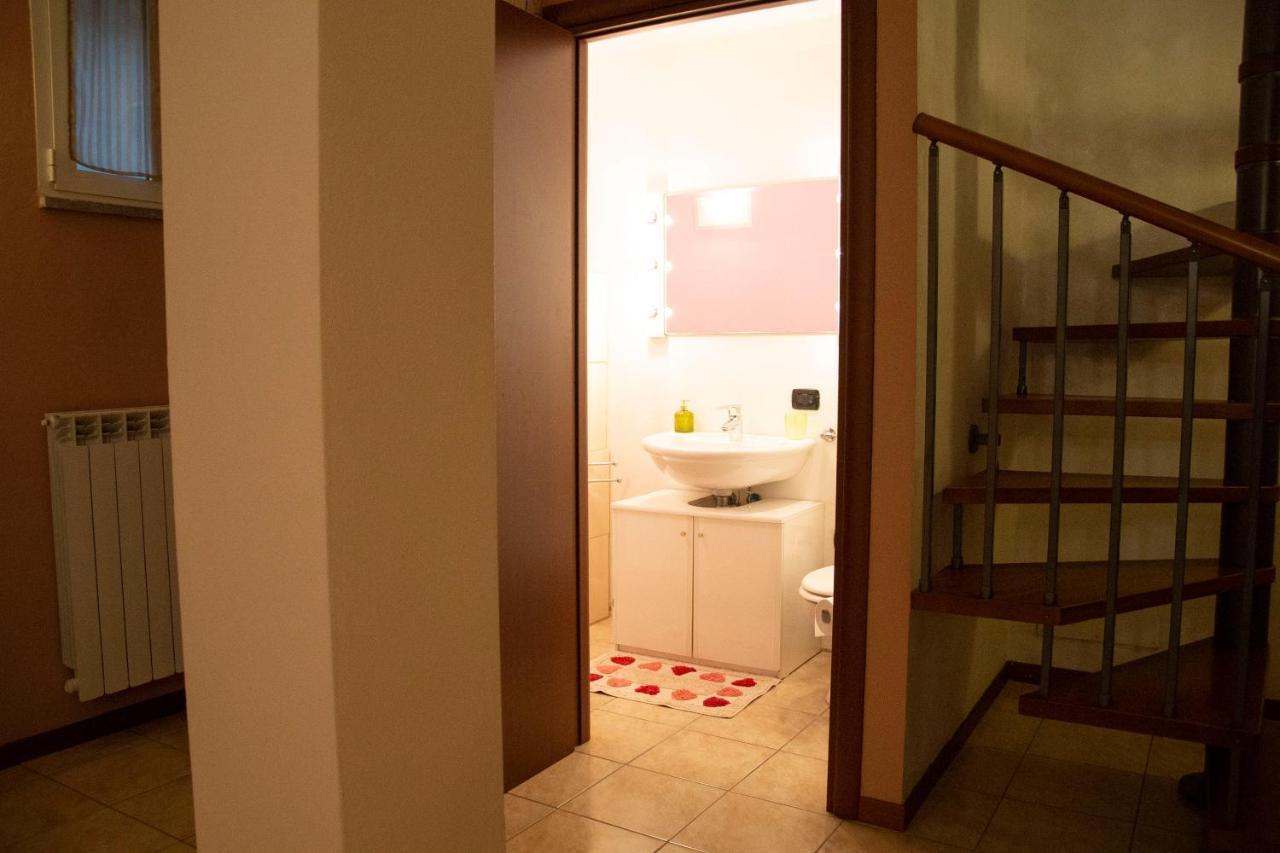 Un'Oasi Di Pace Apartman Agrate Brianza Kültér fotó
